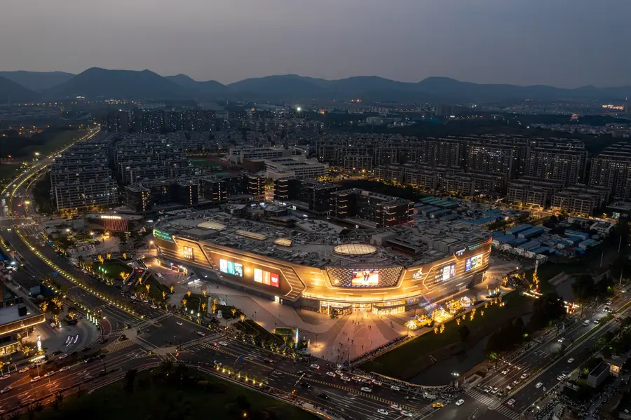 Longhu Tianjie, Nanjing · OMG Architectural photography